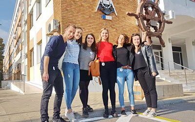 Deliberate and emergent volunteering schedule